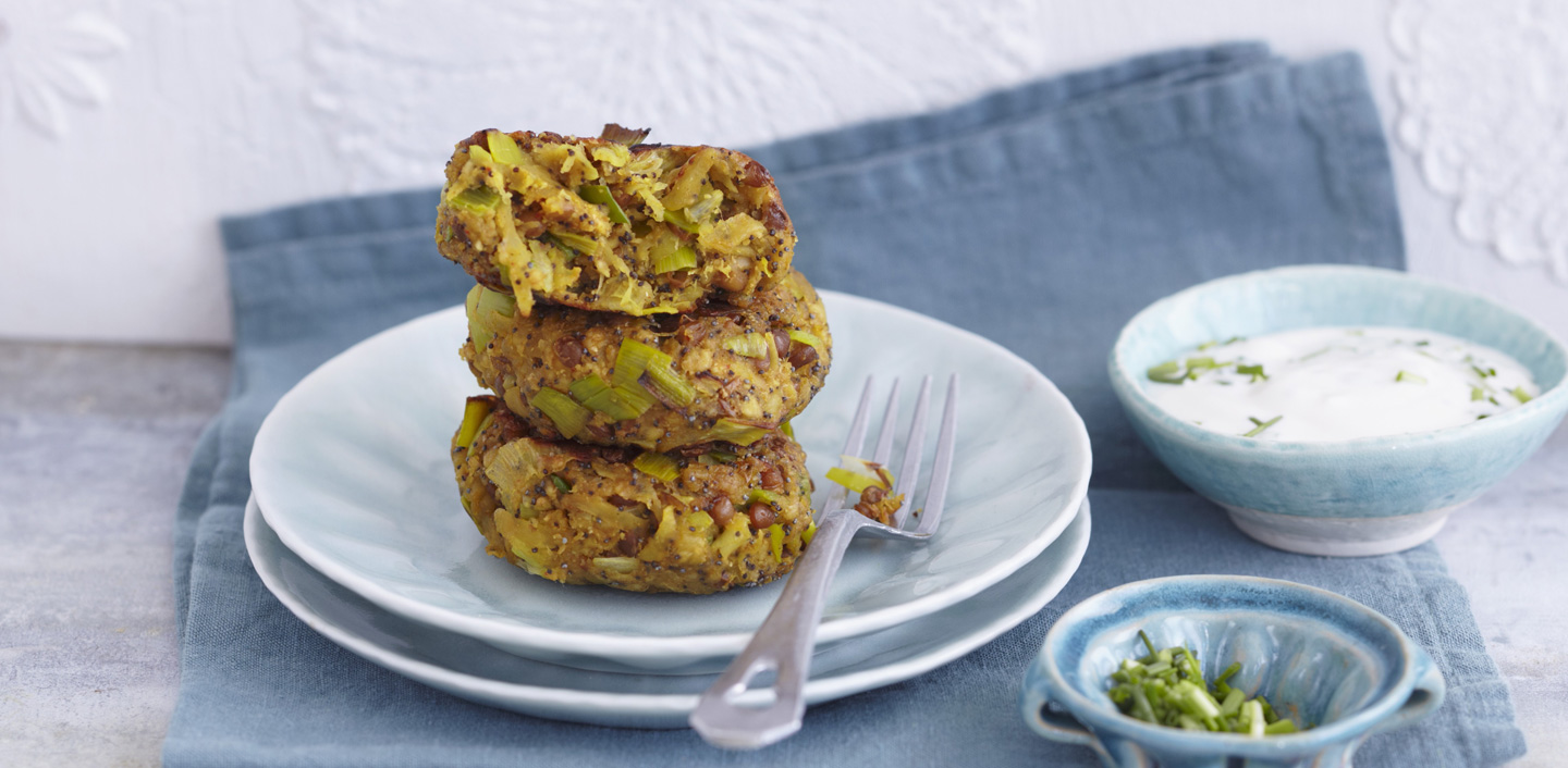 Polpette vegetariane con salsa dip all'erba cipollina